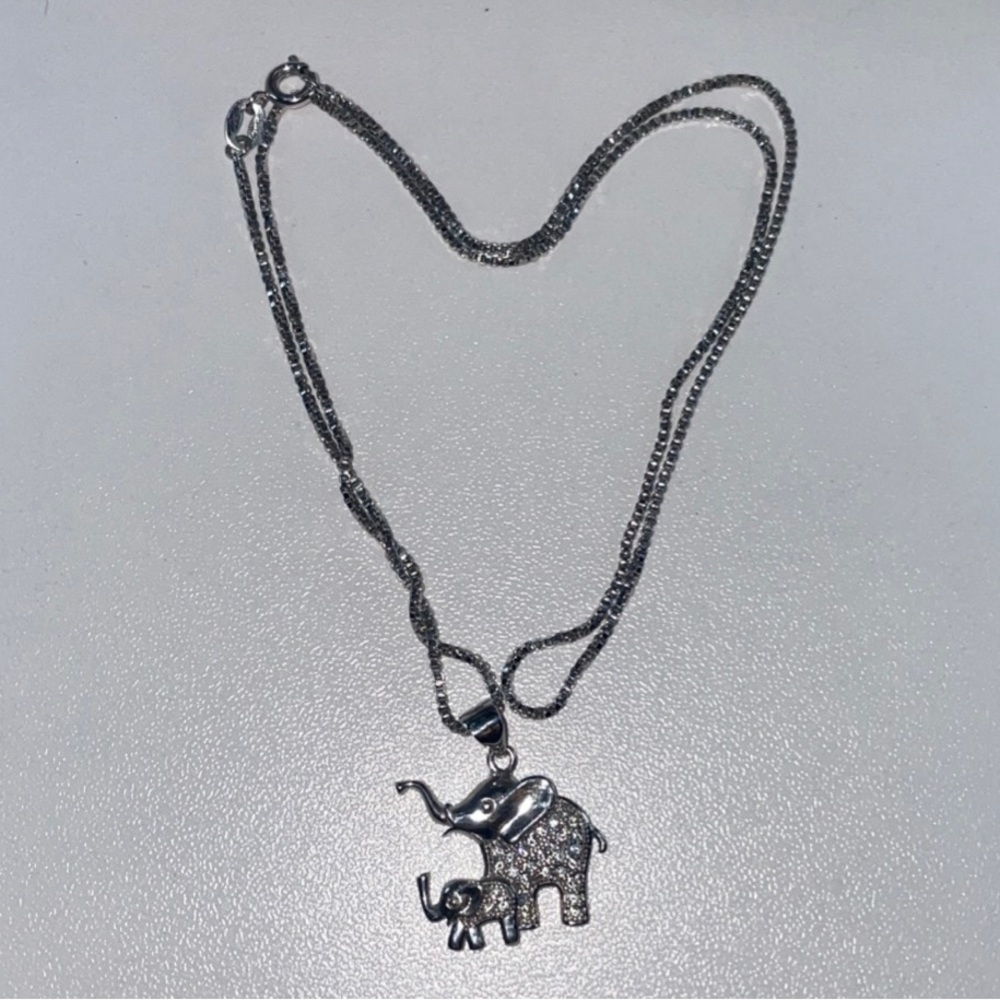 Elephant necklace